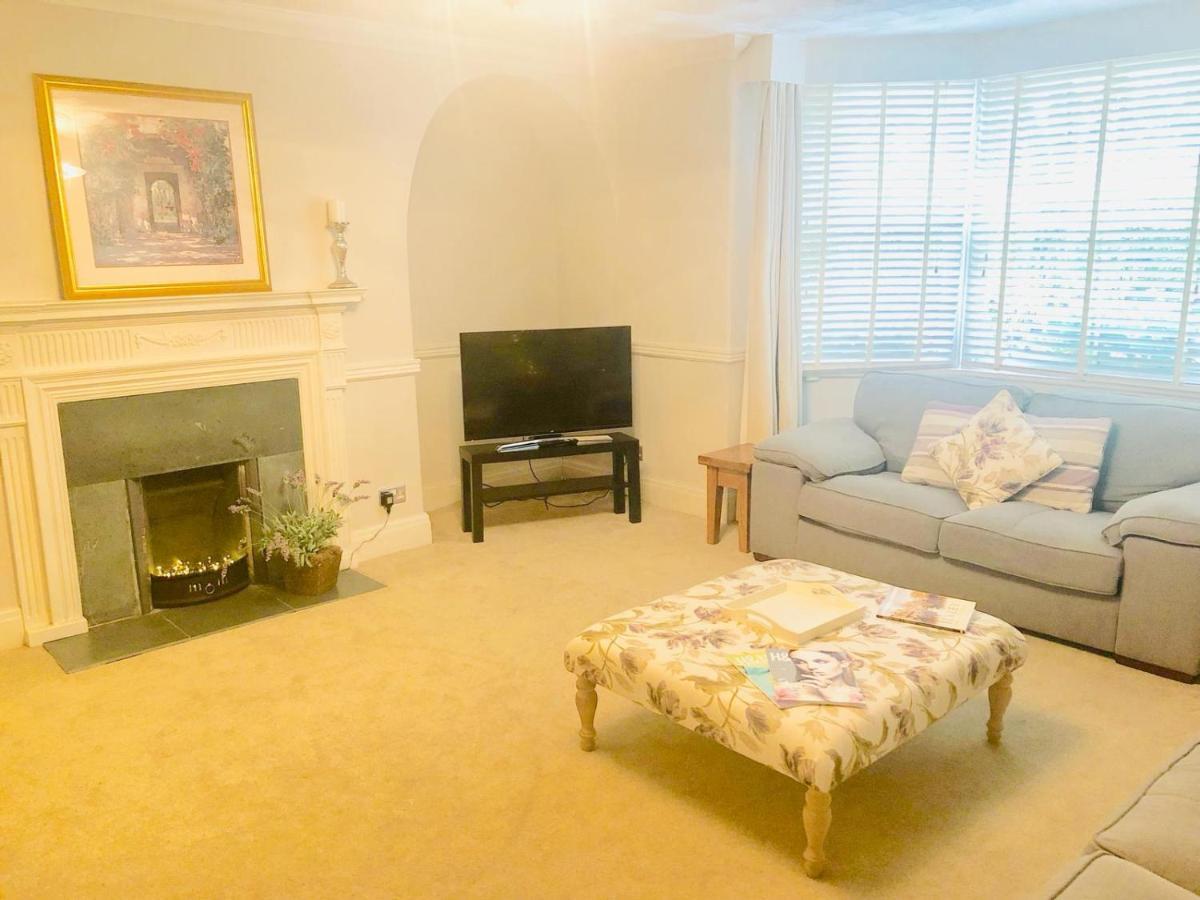 Ilkley Central One Apartment Екстериор снимка