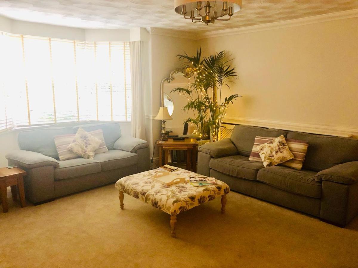 Ilkley Central One Apartment Екстериор снимка