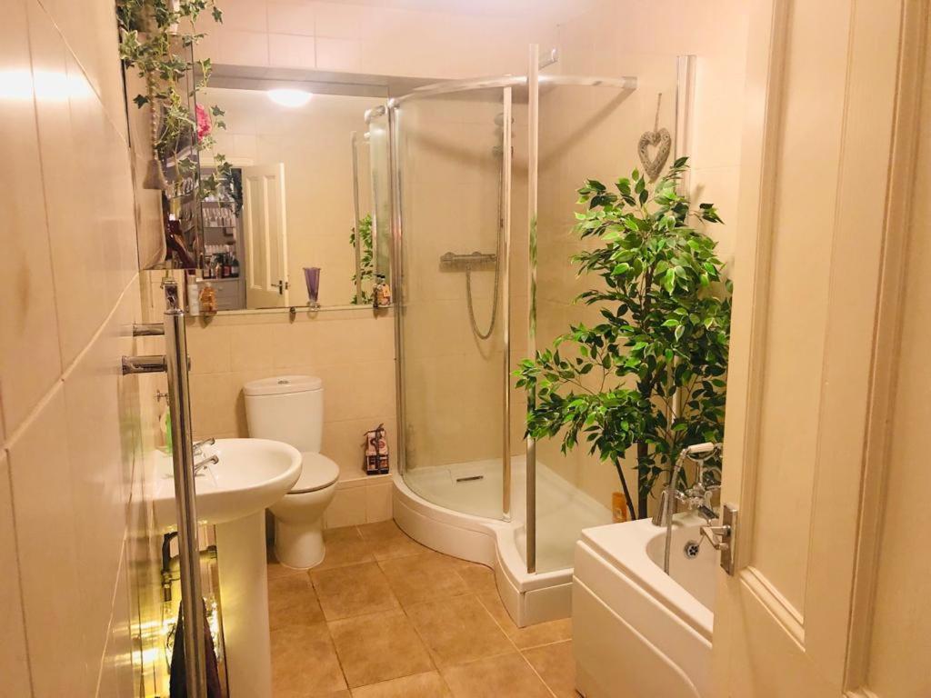 Ilkley Central One Apartment Екстериор снимка